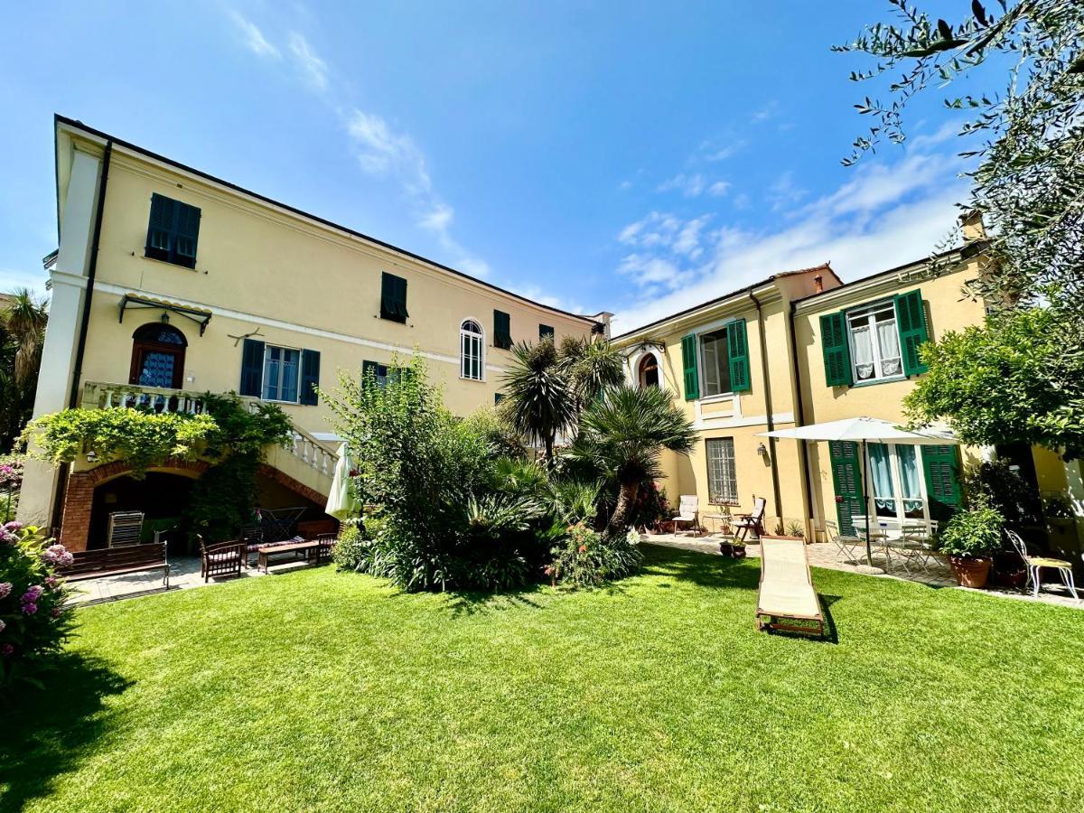 Villa Angelina - Casa Glicine วาลเลโครเซีย ภายนอก รูปภาพ