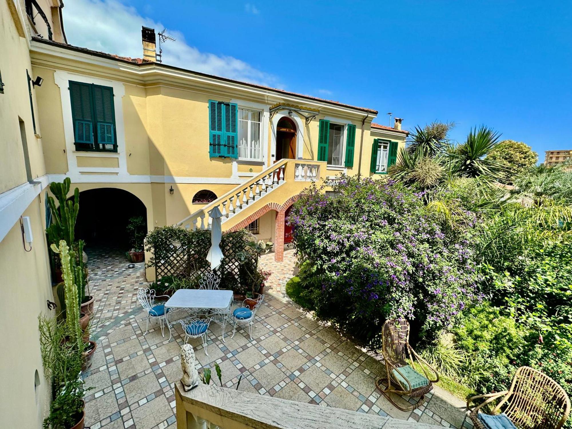 Villa Angelina - Casa Glicine วาลเลโครเซีย ภายนอก รูปภาพ